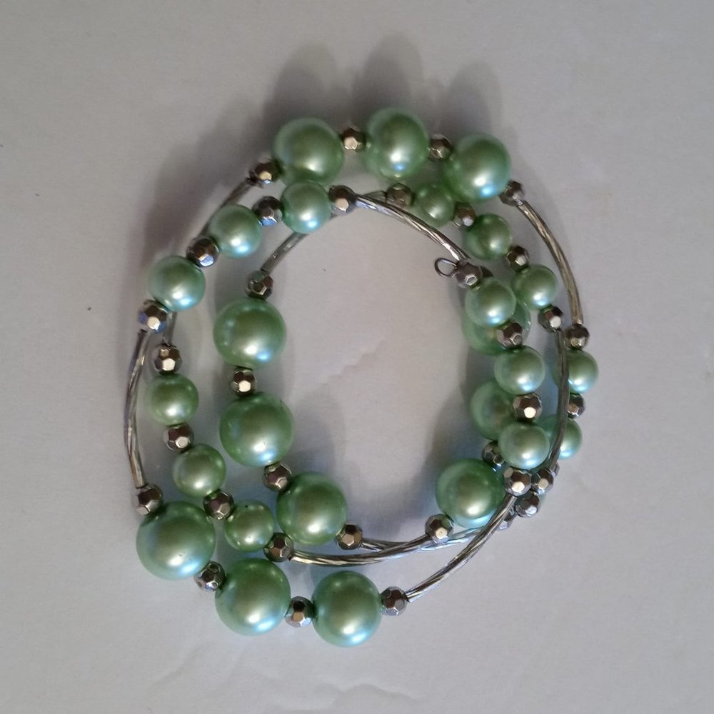 2 wrap bracelets